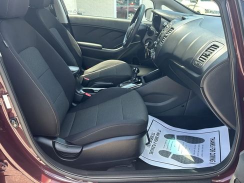 Used 2018 Kia Forte LX FWD image 26
