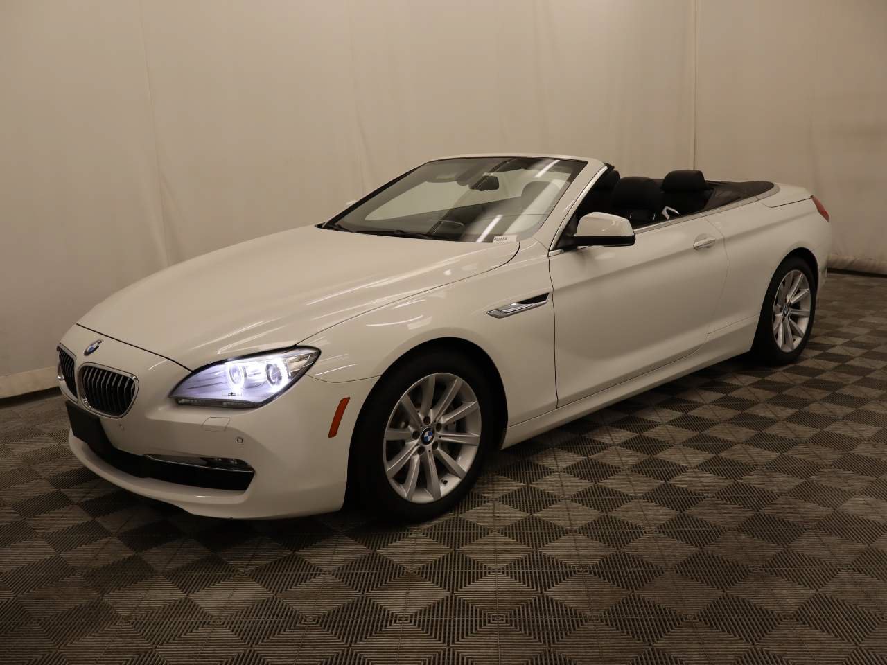 Used 2012 BMW 640i Convertible RWD image 21