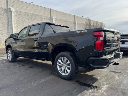 New 2025 Chevrolet Silverado 1500 Custom image 31