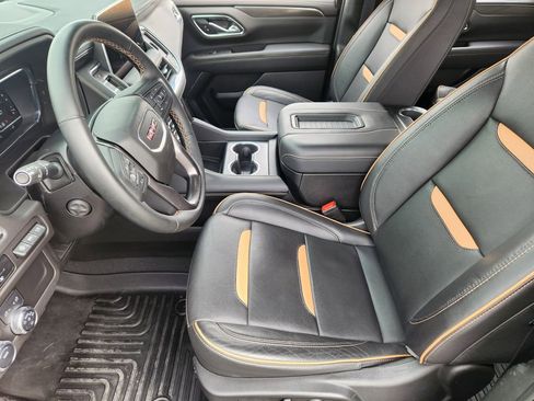 Used 2023 GMC Yukon XL AT4 w/ AT4 Premium Package image 13