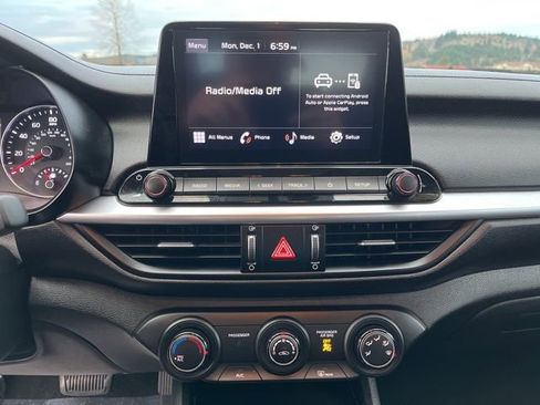 Used 2023 Kia Forte LXS image 15