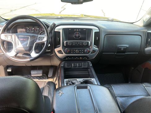 Used 2014 GMC Sierra 1500 SLT w/ SLT Preferred Package AWD/4WD image 30