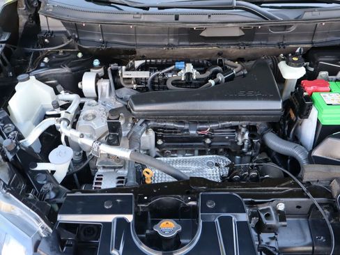 Used 2019 Nissan Rogue SL w/ Premium Package AWD/4WD image 39