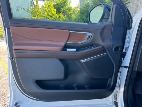 Certified 2025 Ford Expedition Max King Ranch AWD/4WD image 10
