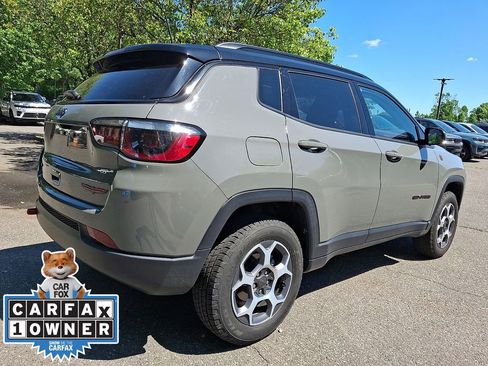 Used 2022 Jeep Compass Trailhawk w/ Sun and Sound Group AWD/4WD image 6
