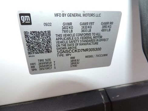 Certified 2022 Chevrolet Suburban LT w/ Luxury Package image 18