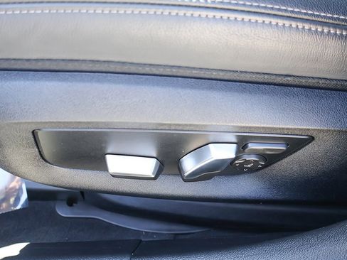 Used 2023 BMW 540i 540i w/ M Sport Package image 35