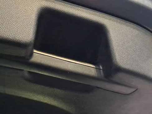 Used 2020 Ford Edge SEL w/ Cold Weather Package image 11