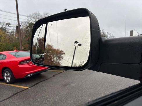 Used 2022 RAM 2500 Big Horn w/ Level 1 Equipment Group image 27