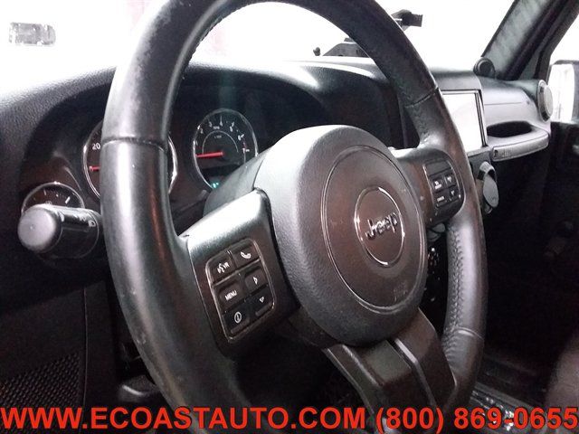Used 2013 Jeep Wrangler Unlimited Sport w/ Connectivity Group AWD/4WD image 11
