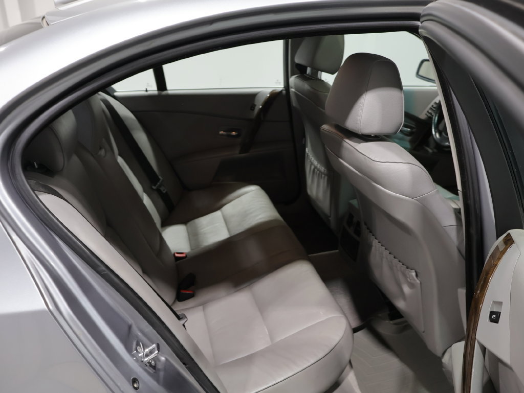 Used 2006 BMW 530xi Sedan AWD/4WD image 11