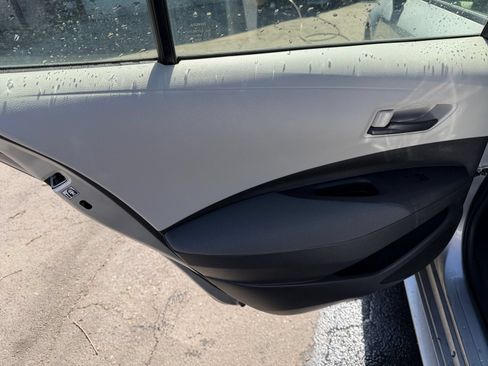 Used 2022 Toyota Corolla LE FWD image 26
