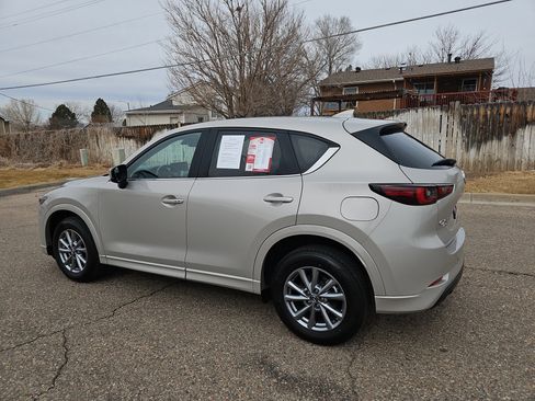 Used 2024 MAZDA CX-5 AWD 2.5 S w/ Select Package image 4