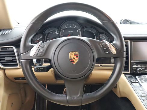 Used 2016 Porsche Panamera Edition w/ Premium Package Plus RWD image 18