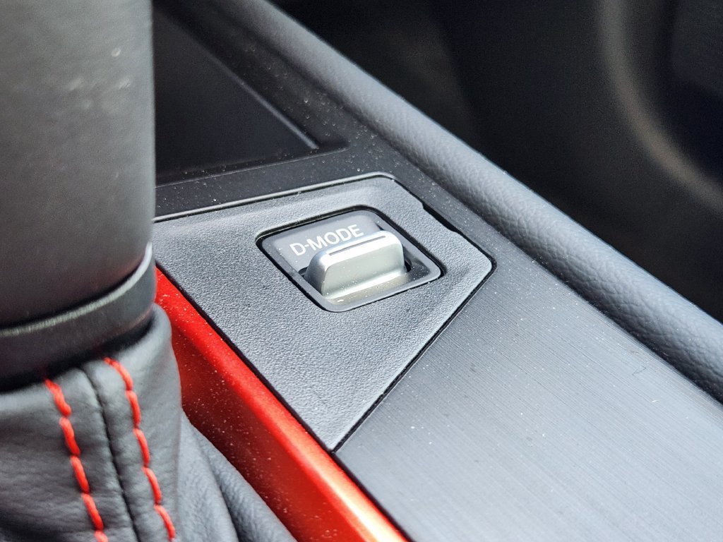 Used 2026 Nissan Kicks SR w/ SR Premium Package FWD image 22
