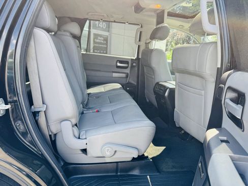 Used 2012 Toyota Sequoia Limited AWD/4WD image 23