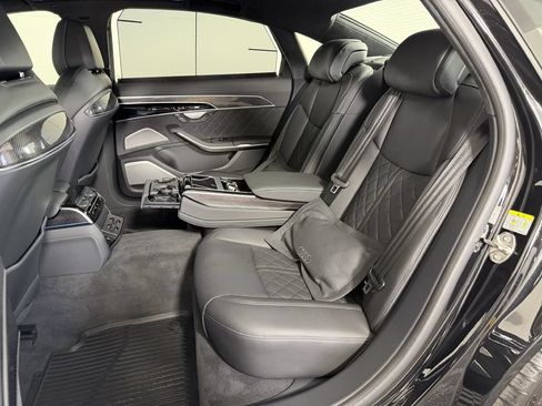 Used 2026 Audi S8 AWD/4WD image 23