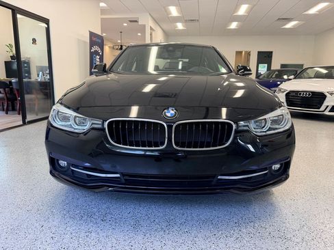 Used 2018 BMW 330i Sedan RWD image 12