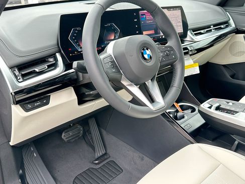 New 2026 BMW X1 xDrive28i w/ Convenience Package image 7