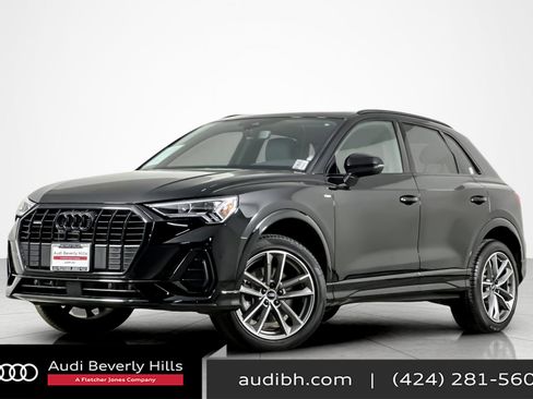 Used 2025 Audi Q3 2.0T Premium w/ Convenience Package image 1