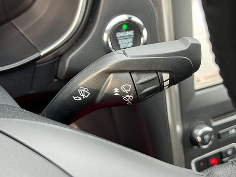 Used 2019 Ford Fusion SEL image 32