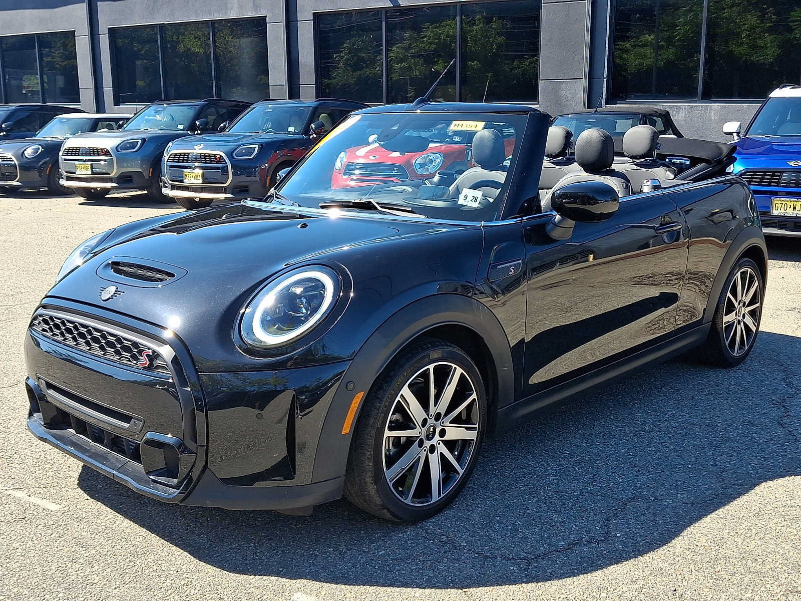 Used 2024 MINI Cooper S FWD image 3