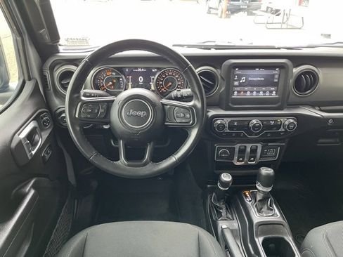 Used 2022 Jeep Wrangler Sport S image 12