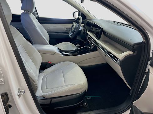 Used 2025 Hyundai Tucson SEL AWD/4WD image 34