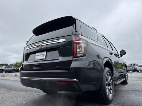 Used 2022 Chevrolet Tahoe LT w/ LT Signature Plus Package AWD/4WD image 14