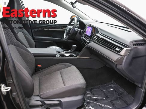 Used 2025 Toyota Camry LE FWD image 23