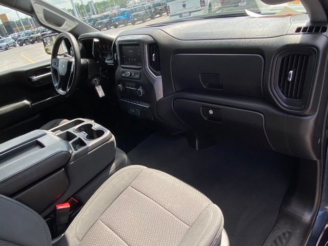 Used 2021 Chevrolet Silverado 1500 Custom Trail Boss AWD/4WD image 18