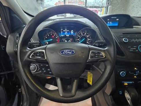Used 2017 Ford Escape S image 14