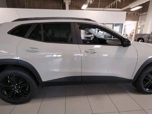 Used 2026 Chevrolet Trax ACTIV image 9