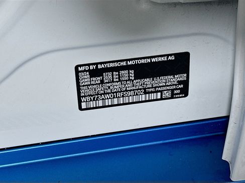 Used 2024 BMW i4 eDrive40 image 12