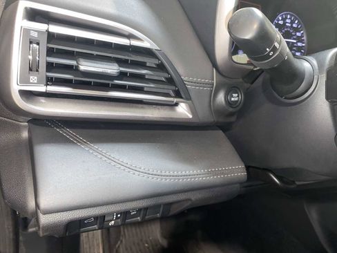 Used 2020 Subaru Outback Limited image 24