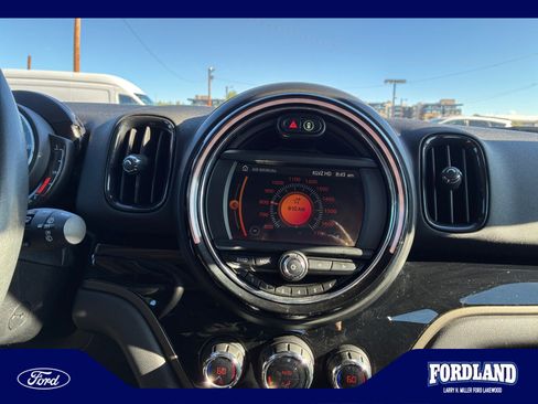 Used 2019 MINI Cooper Countryman ALL4 AWD/4WD image 12