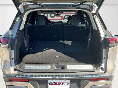 Used 2023 INFINITI QX60 Sensory w/ Vision Package FWD image 28