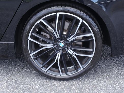 Used 2023 BMW 540i w/ M Sport Package RWD image 38