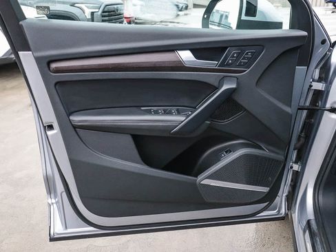 Used 2022 Audi Q5 2.0T Premium Plus w/ Premium Plus Package image 30