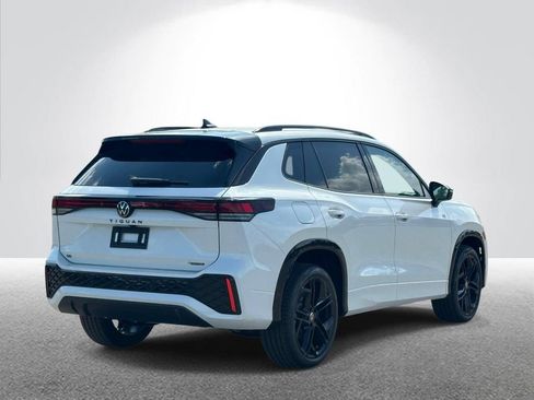 New 2026 Volkswagen Tiguan SE R-Line AWD/4WD image 4