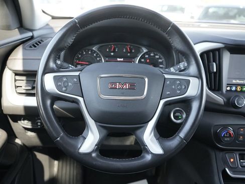 Used 2021 GMC Terrain SLE w/ Driver Convenience Package image 16