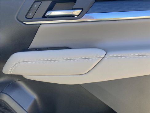 New 2026 GMC Terrain Elevation w/ Technology Package II image 17