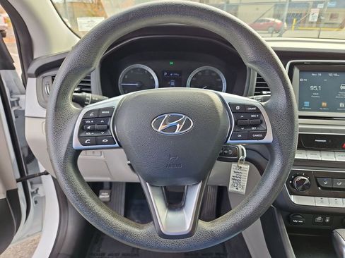 Used 2019 Hyundai Sonata ECO image 10