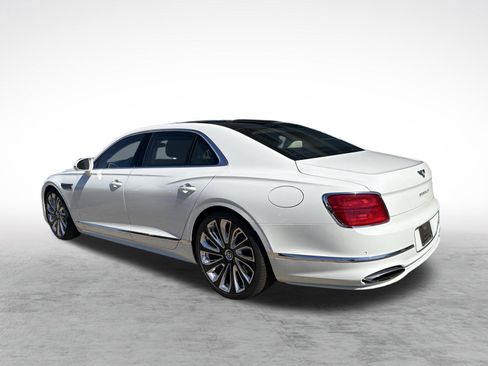 New 2026 Bentley Flying Spur Plug-In Hybrid AWD/4WD image 3