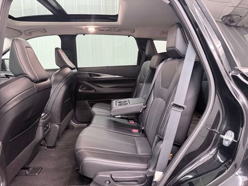 Certified 2024 INFINITI QX60 Luxe w/ Performance Audio Package FWD image 33