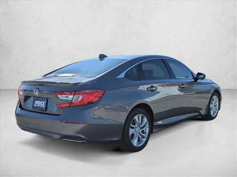 Used 2018 Honda Accord LX image 5