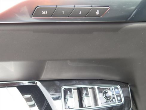 New 2026 Cadillac Escalade ESV Platinum Luxury AWD/4WD image 11