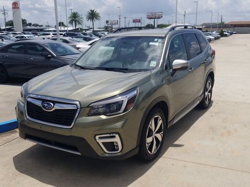 Used 2021 Subaru Forester Touring w/ Popular Package #2 AWD/4WD image 3