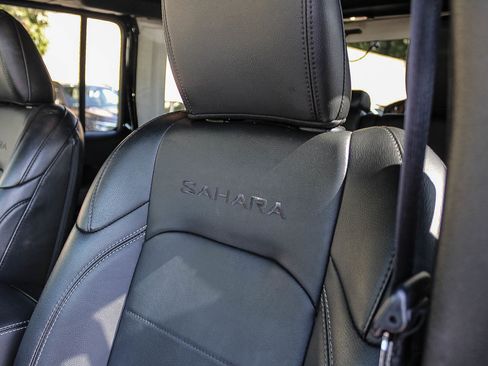 Used 2021 Jeep Wrangler Unlimited Sahara w/ Safety Group image 25