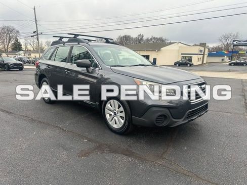 Used 2019 Subaru Outback 2.5i AWD/4WD image 1